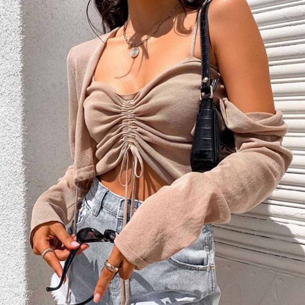 Contemporary 🔥knit tank top & cardigan set